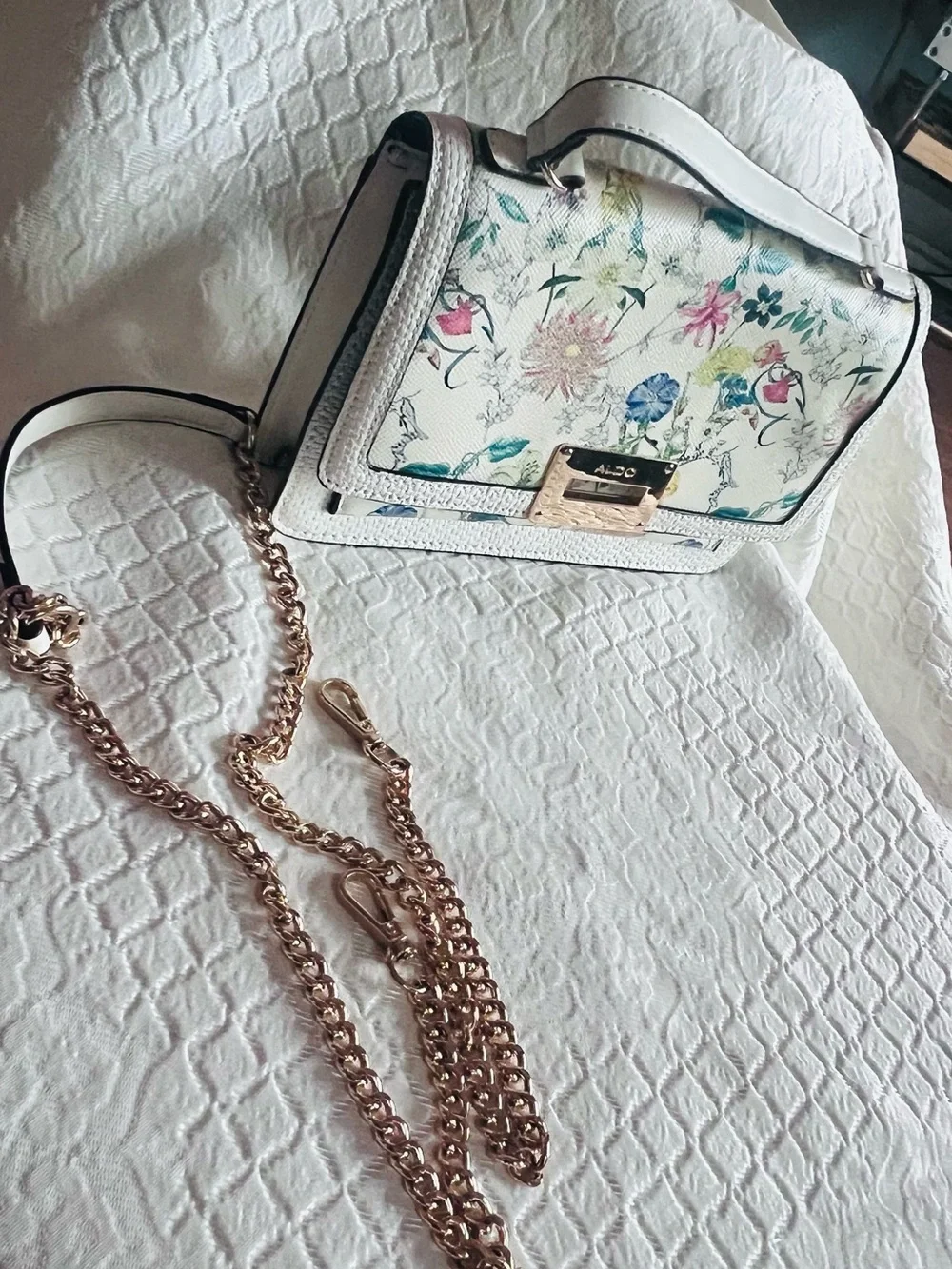 Aldo White Floral Crossbody Bag with Gold Chain